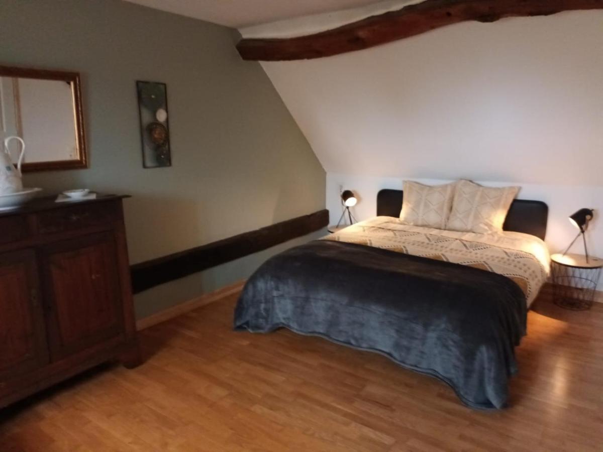 Chambre Dhotes B&B Le Figuier Benayes Habitación foto
